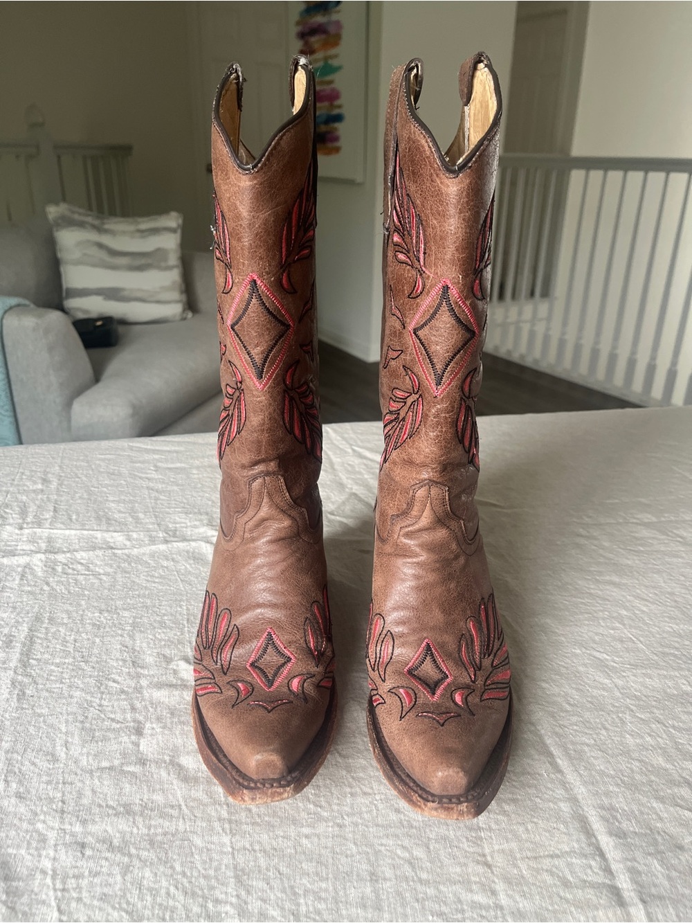 Circle G Brown Leather Western Heeled Boots with Red Stitching
